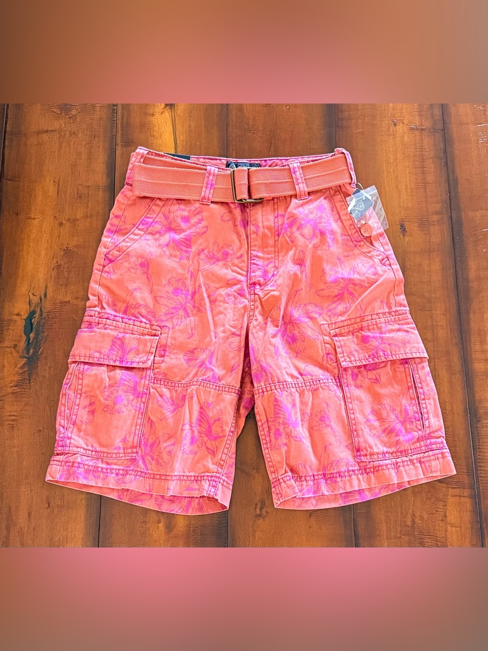 NWT American Rag Coral Pink Floral Cargo Shorts with Belt